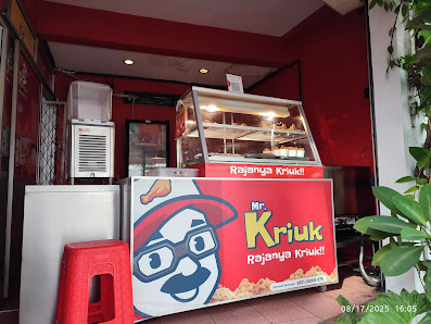 Mr Kriuk Fried Chicken Pejaten Timur