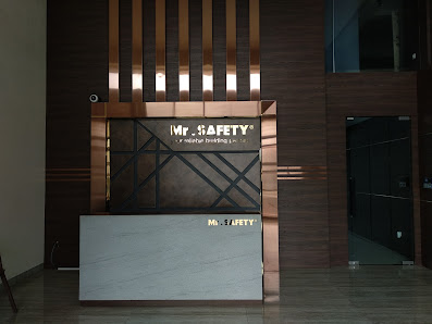 Mr. SAFETY Group
