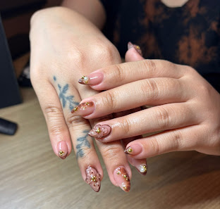 Nail Art & Eyelash Murah Mampang (IG: Polishyournail.id)