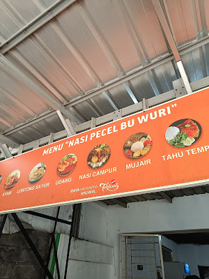 Nasi Pecel Bambu Runcing Bu Wuri