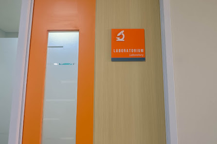 Netra Klinik Spesialis Mata