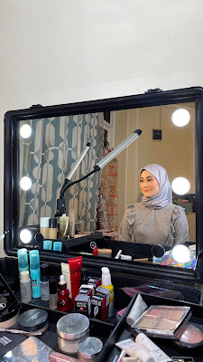 Niaa Makeup