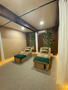Nizumi Reflexology SCBD Park