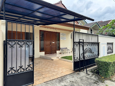 Notaris PPAT Dini Niwantari