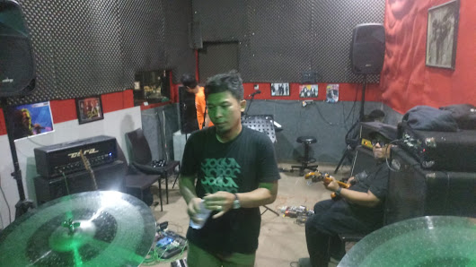 Nozomi Studio Musik