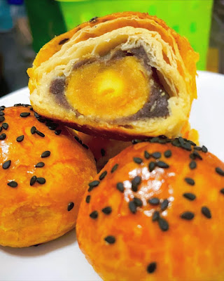 Nunie's Kitchen Mal Kelapa Gading 3