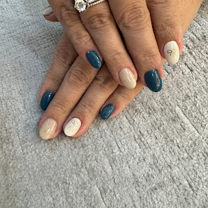 Othala Nail Salon (near MRT Lb. Bulus)