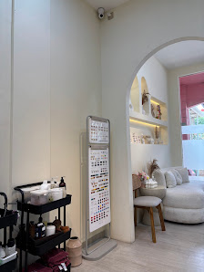 Oui Beauty Lounge