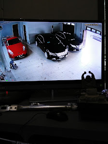 P.A.D (Prestige Auto Detailer)