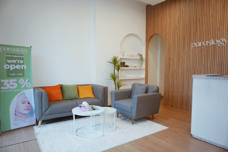Paraslogy Aesthetic & Wellness Clinic