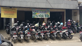Parkir Motor Pelangi - Stasiun Bogor kota