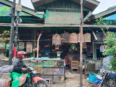 Pasar Burung Pramuka