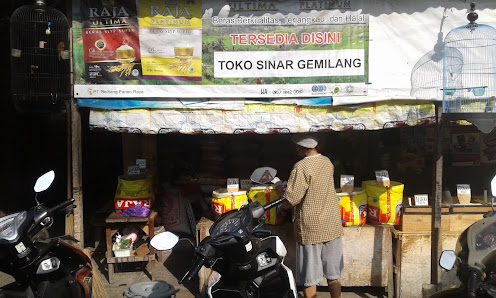 Pasar Jaya Jembatan Besi