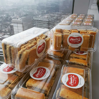 Paulin's Cakes & Cookies