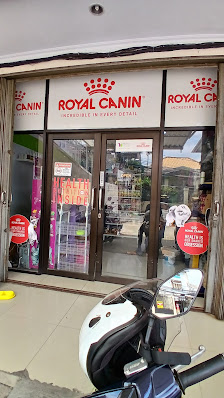 Paws & Claws Pet Shop and Care Asem Baris
