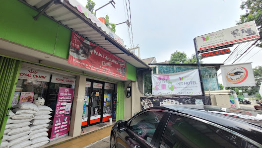 Paws & Claws Pet Shop and Care Pondok Bambu