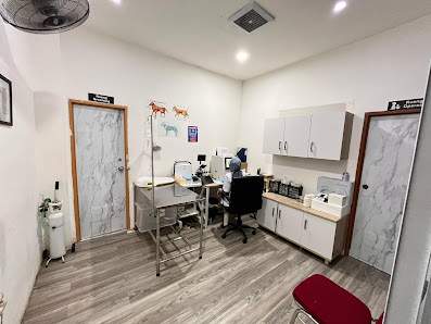 PET SHOP DAN DOKTER HEWAN GRAHA RAYA - GEN'S