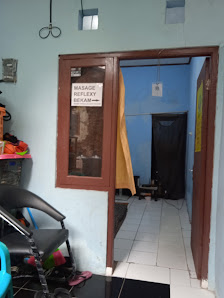 Pijat Refleksi Teman Bugar