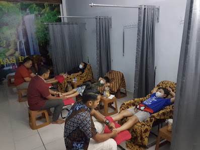 PIJAT & URUT( mandiri reflexy 2 )