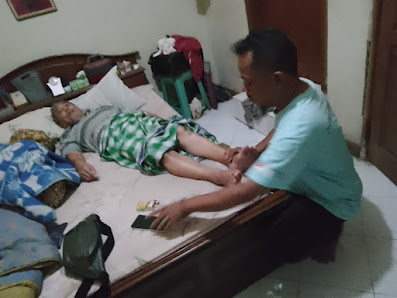 Pijat urut tradisional Bekam panggilan Bang irvan