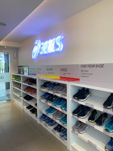 Plaza Senayan Sports Hub Supported by ASICS