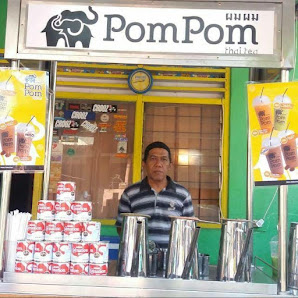 Pom Pom Thai Tea Menteng Atas