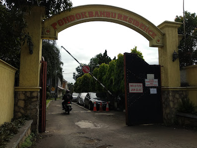 Pondok Bambu Town House