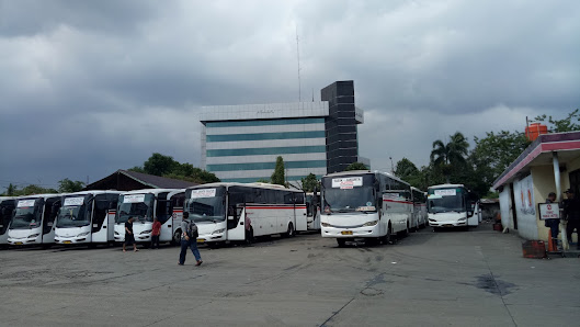 Pool Bus Primajasa Cililitan