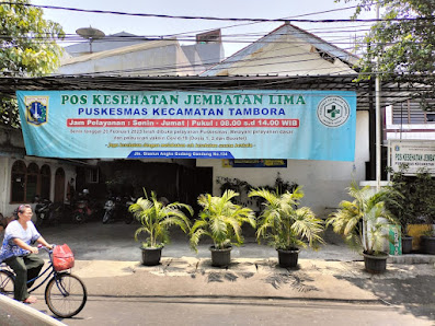 Pos Kesehatan Jembatan Lima