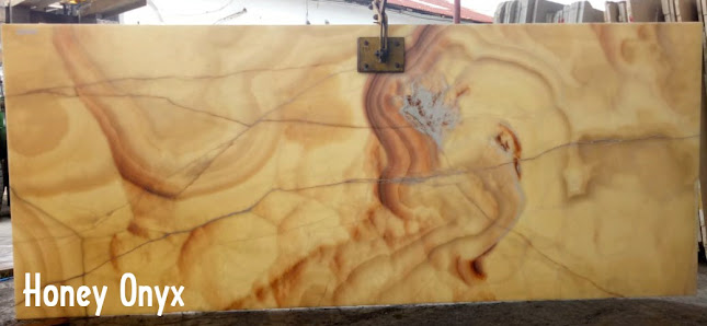 PT Bumi Raya Internusa ( Brescia Stone )