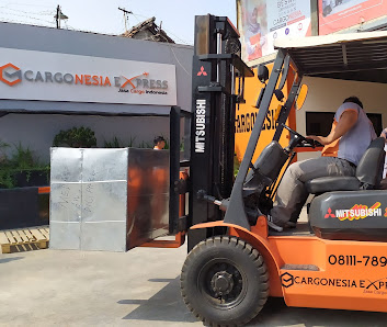 PT. Cargonesia Utama Trans | Ekspedisi Kapal Laut & Pengiriman Cargo Darat Murah