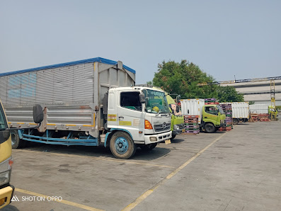 PT Semesta Mandiri Transport