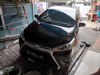 Pupan Motor Car Body and Paint