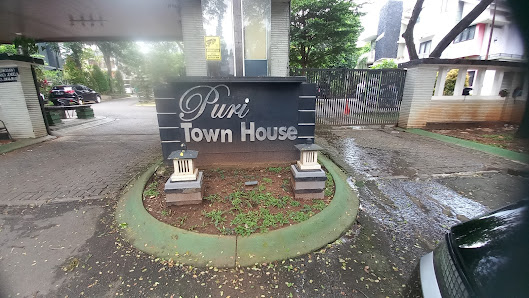 Puri Town House