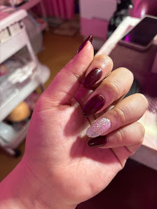 Queen Beauty Bar