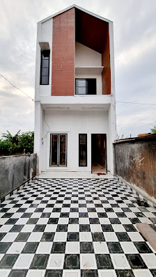 Quintone Line 1 Town House