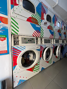 Rama Laundromat Setiabudi