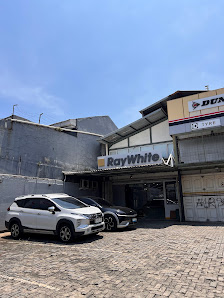 Ray White Cinere