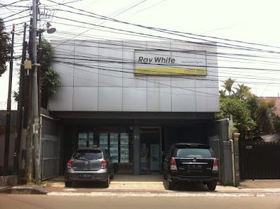 Ray White Cipete