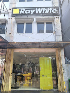 Ray White Menteng