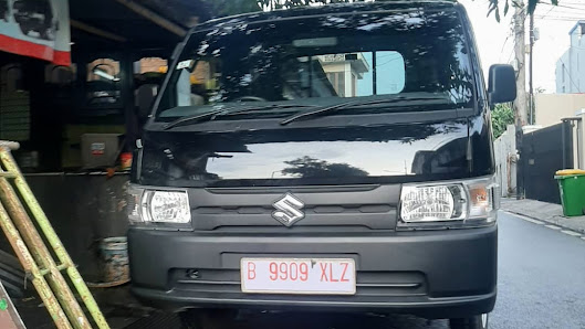 Rental mobil Av family