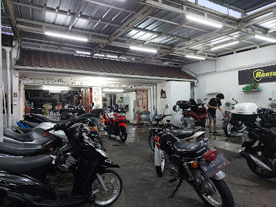 Restomax Moto Detailing Lebak Bulus