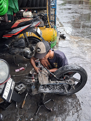 REY MOTOR