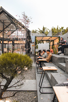 Rootz Cafe