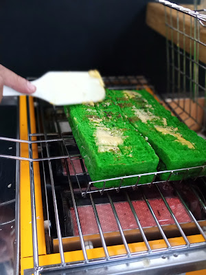 Roti Bakar Bakarinz