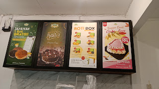 Roti MOX Lidah Kulon