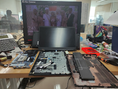 RST Computer Services (Servis Komputer, Laptop dan HP)