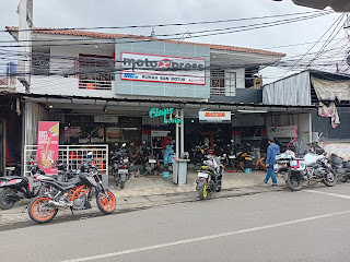 Rumah Ban Motor
