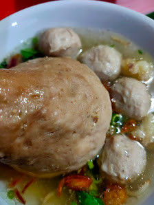 Rumah makan betawi