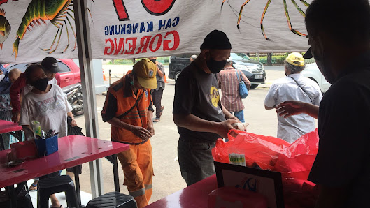 Rumah makan gratis pasar minggu